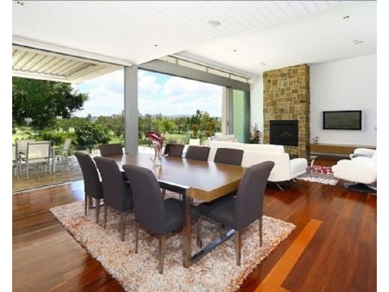2003 THE BOULEVARDE, Benowa QLD 4217