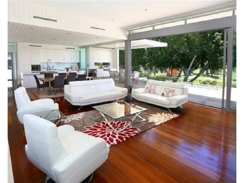 2003 THE BOULEVARDE, Benowa QLD 4217