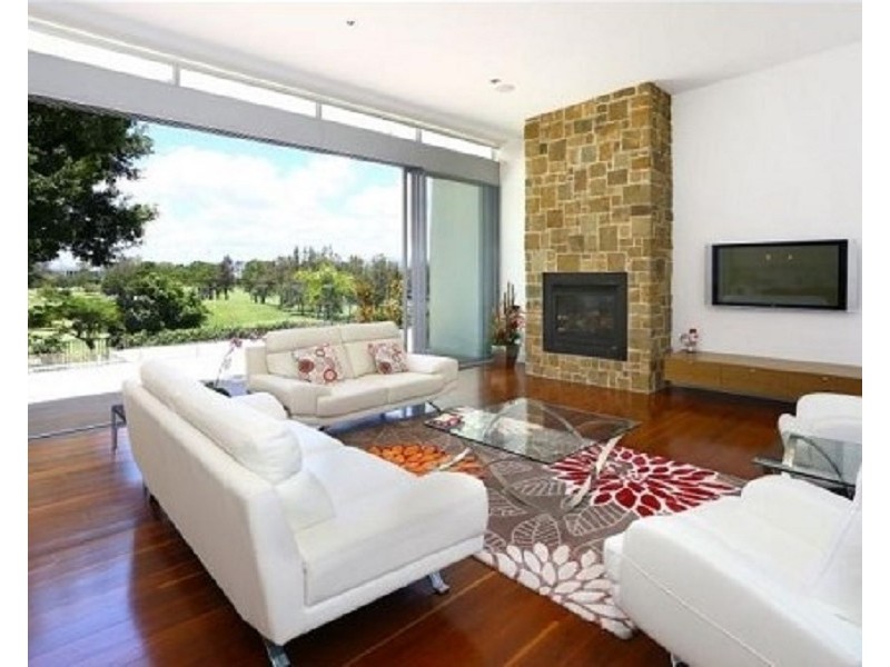 2003 THE BOULEVARDE, Benowa QLD 4217