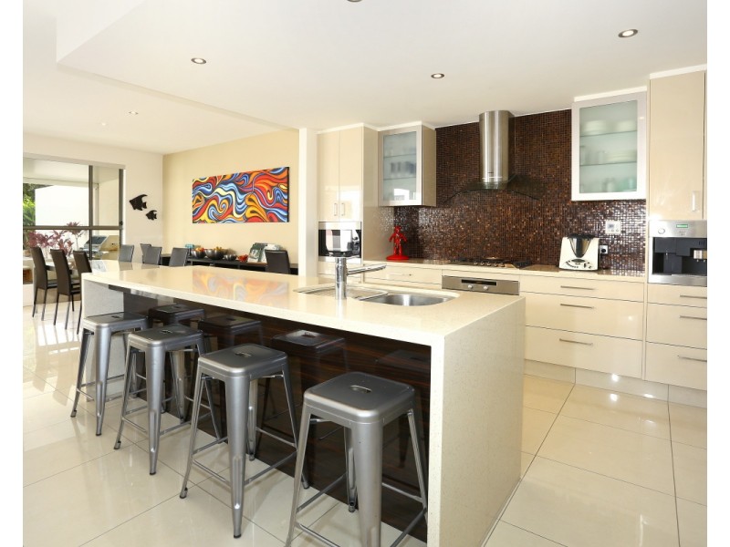 5012A Riverwood Grove, Benowa QLD 4217