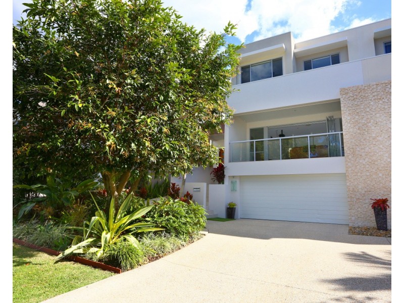 5012A Riverwood Grove, Benowa QLD 4217