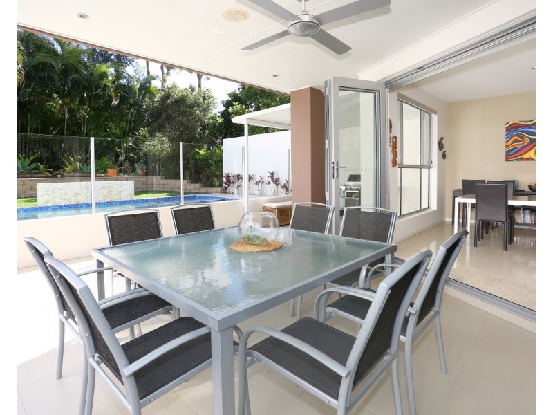 5012A Riverwood Grove, Benowa QLD 4217