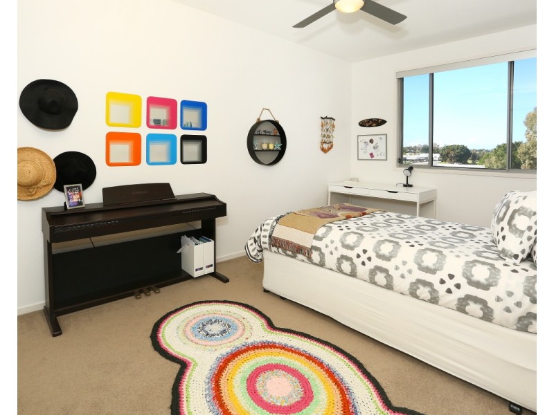 5012A Riverwood Grove, Benowa QLD 4217