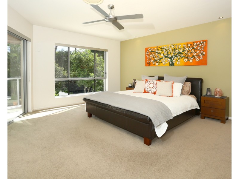 5012A Riverwood Grove, Benowa QLD 4217