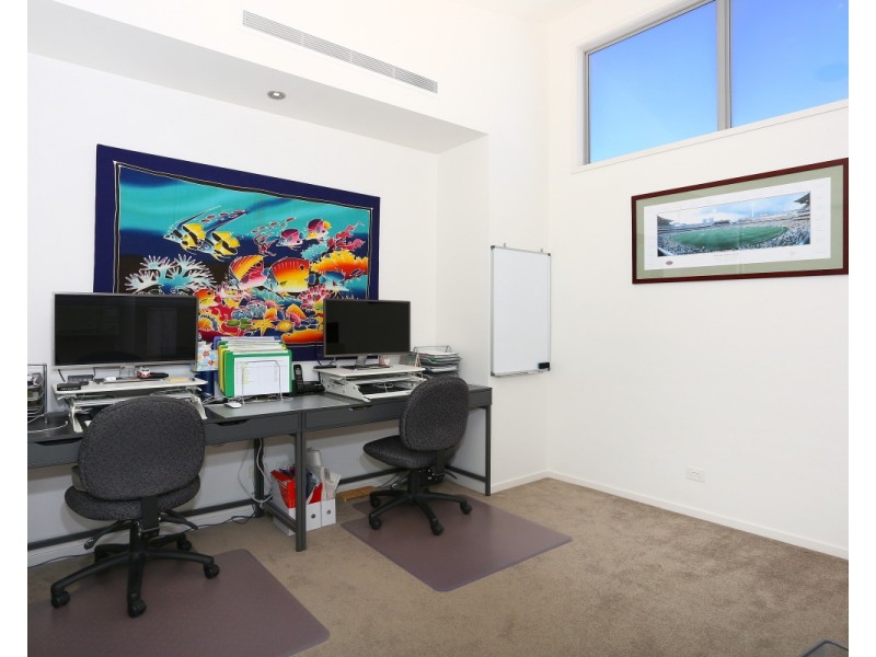 5012A Riverwood Grove, Benowa QLD 4217