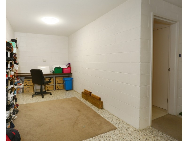5012A Riverwood Grove, Benowa QLD 4217