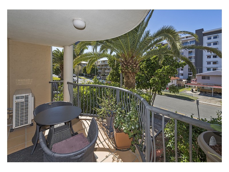 18/16 Waverley Street, Southport QLD 4215