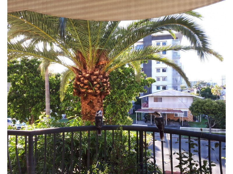 18/16 Waverley Street, Southport QLD 4215