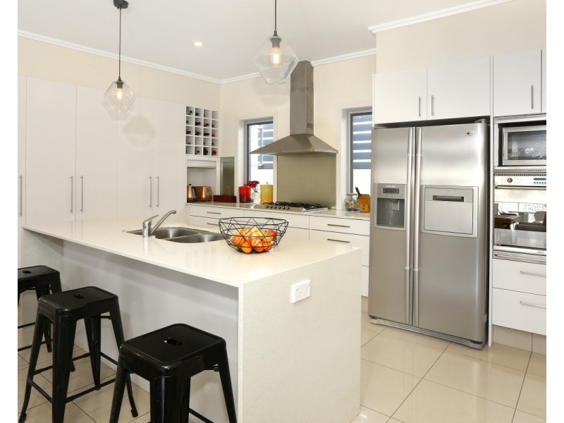 4026B The Boulevarde, Benowa QLD 4217