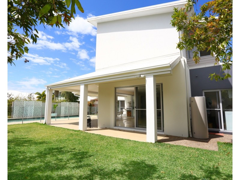 4026B The Boulevarde, Benowa QLD 4217