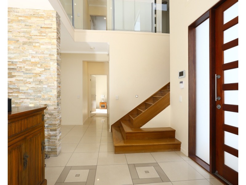 4026B The Boulevarde, Benowa QLD 4217