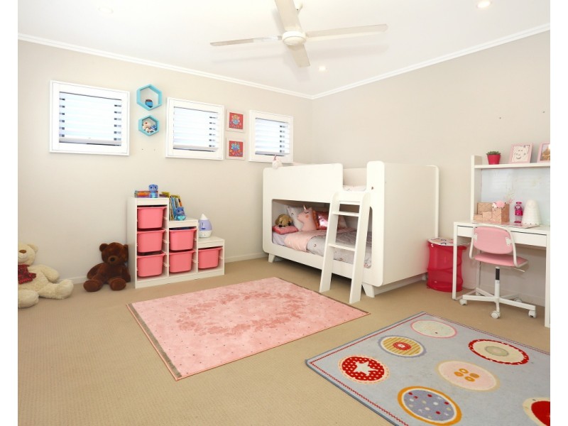 4026B The Boulevarde, Benowa QLD 4217