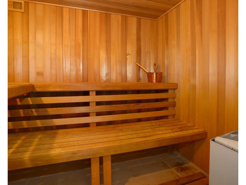 24 San Simeon Drive, Clear Island Waters QLD 4226