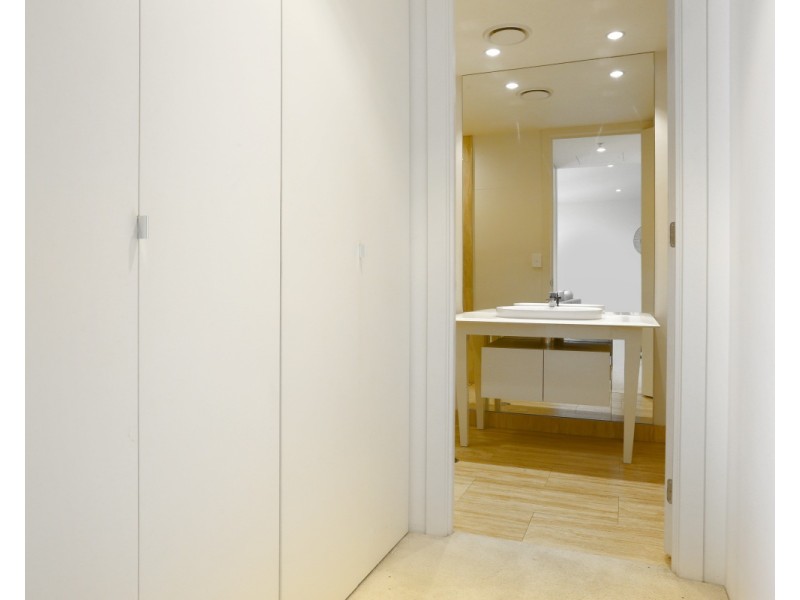 1 Marina Drive, Benowa QLD 4217