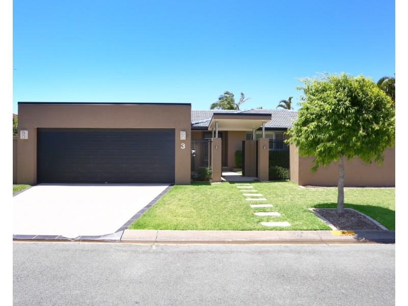 3  Balmoral Avenue, Sorrento QLD 4217