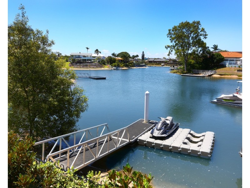 3  Balmoral Avenue, Sorrento QLD 4217