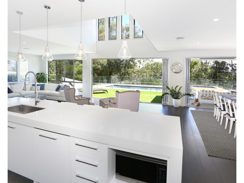 4011 QUAYSIDE, Benowa QLD 4217