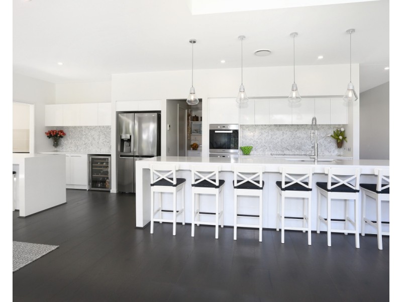 4011 QUAYSIDE, Benowa QLD 4217