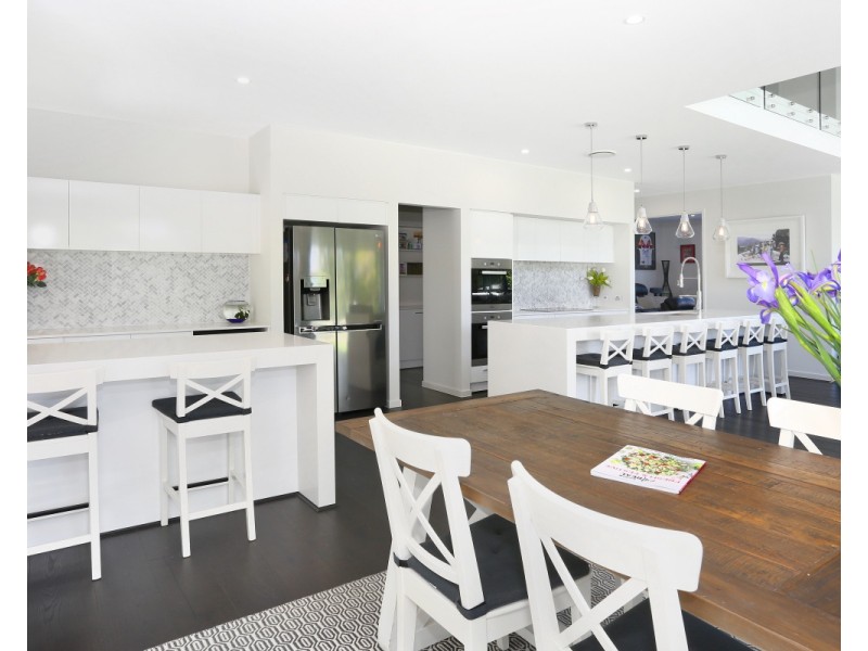 4011 QUAYSIDE, Benowa QLD 4217