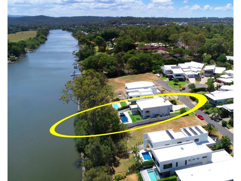 4011 QUAYSIDE, Benowa QLD 4217