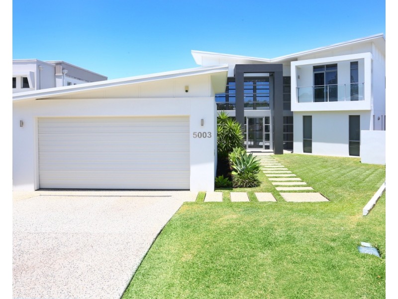 5003 RIVERWOOD GROVE, Benowa QLD 4217