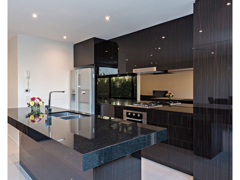 13  THEATRE DRIVE, Benowa QLD 4217