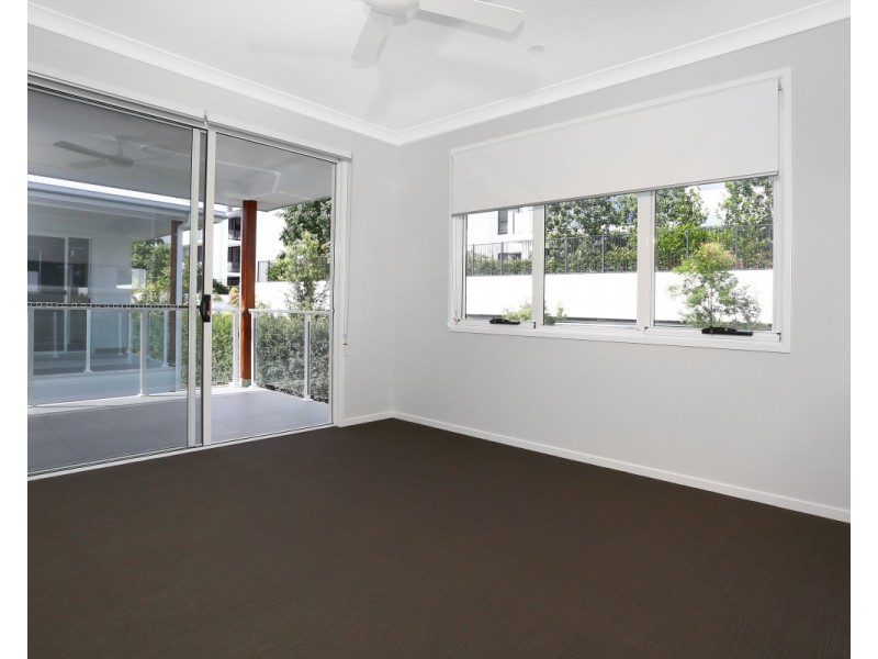 1/1066 LAKEVIEW TERRACE, Benowa QLD 4217
