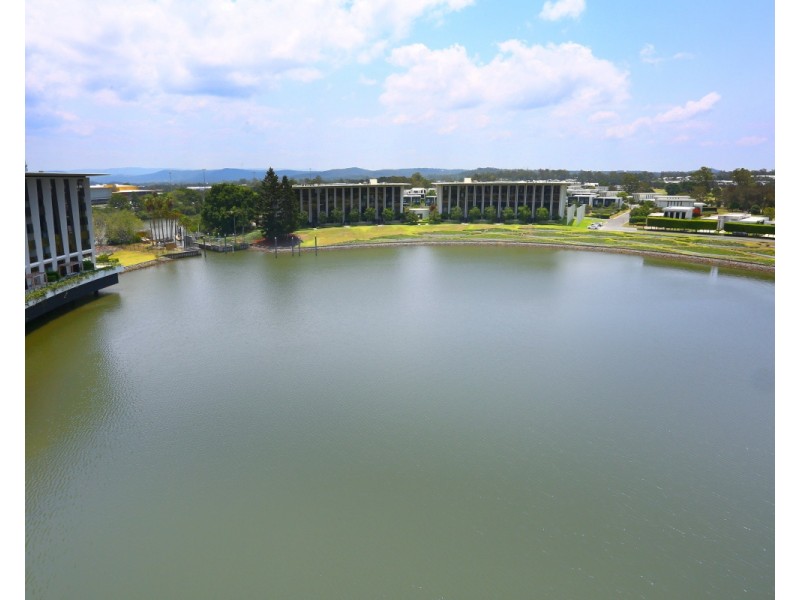 1 The Concourse, Benowa QLD 4217