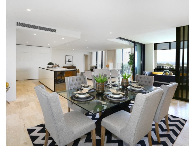 1 The Concourse, Benowa QLD 4217