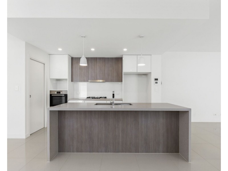 1063B Lakeview Terrace, Benowa QLD 4217