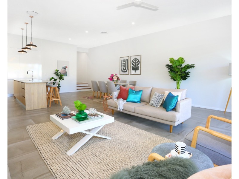 6019B Vista Drive, Benowa QLD 4217