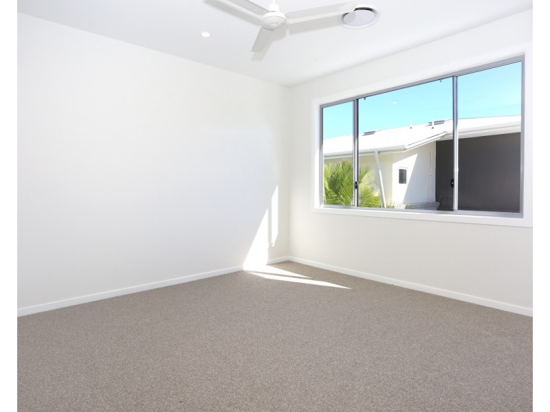 6019B Vista Drive, Benowa QLD 4217