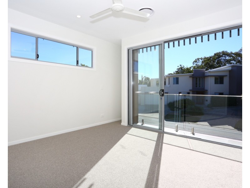 6019B Vista Drive, Benowa QLD 4217