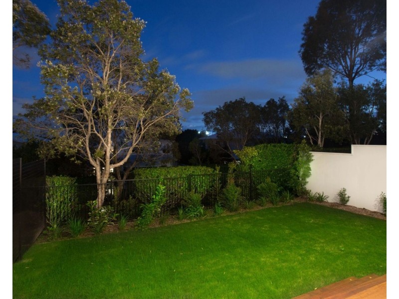 6019B Vista Drive, Benowa QLD 4217