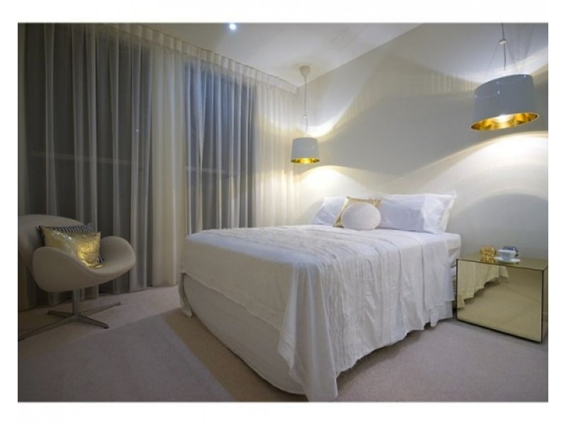 10010 THE BOULEVARDE, Benowa QLD 4217