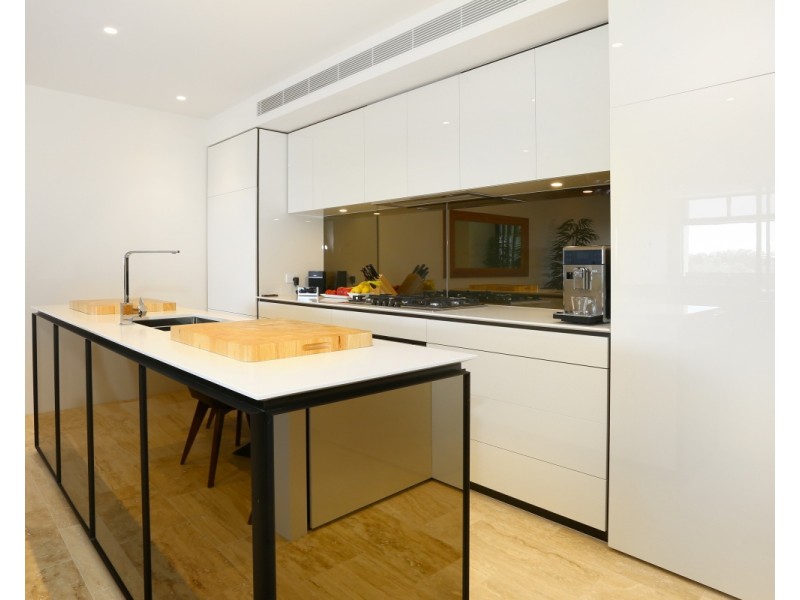 603D 1 The Concourse, Benowa QLD 4217