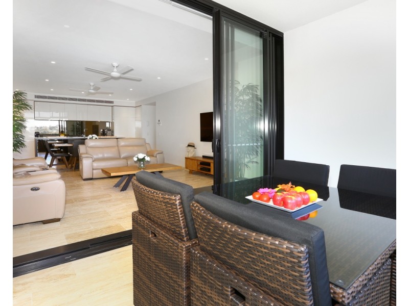 603D 1 The Concourse, Benowa QLD 4217