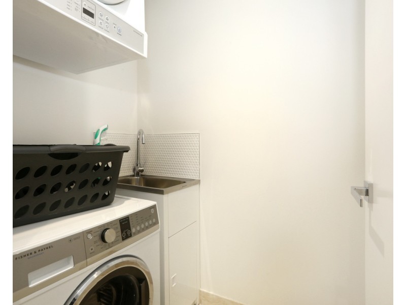 603D 1 The Concourse, Benowa QLD 4217