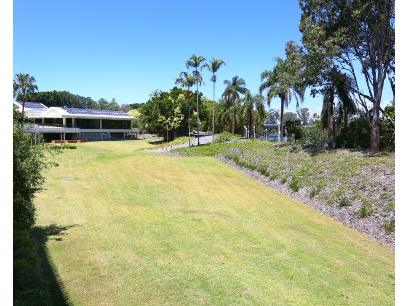 603D 1 The Concourse, Benowa QLD 4217