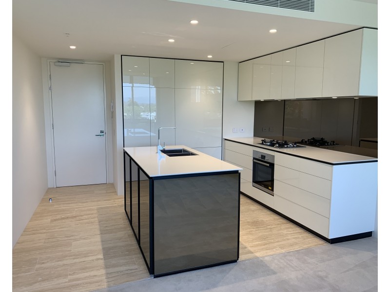 305D 1 The Concourse, Benowa QLD 4217