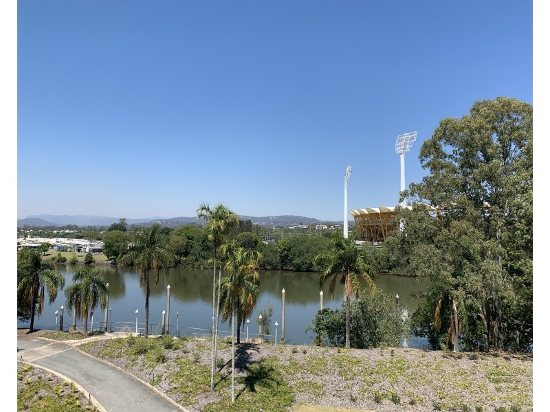 305D 1 The Concourse, Benowa QLD 4217
