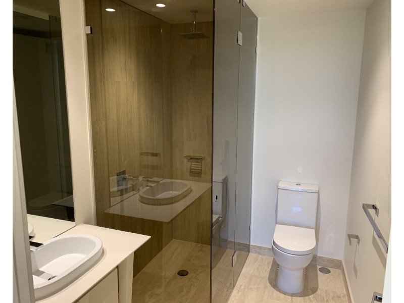 305D 1 The Concourse, Benowa QLD 4217