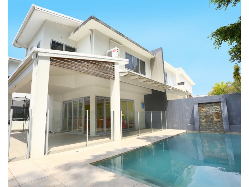 1011B Lakeview Terrace, Benowa QLD 4217