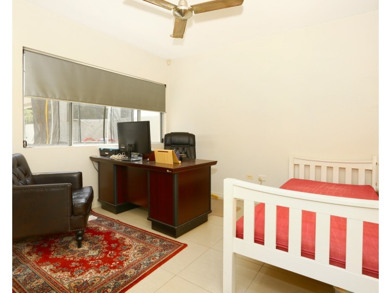1011B Lakeview Terrace, Benowa QLD 4217