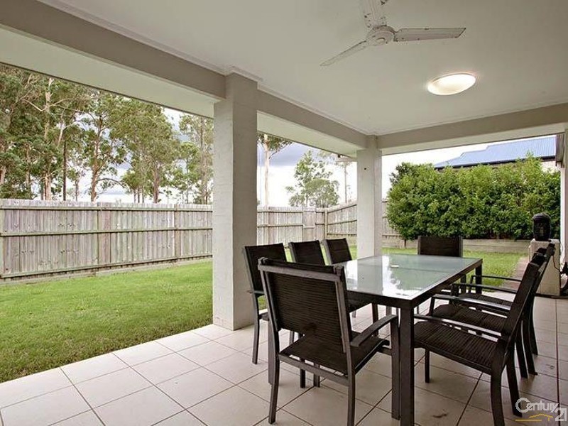 1 Hillary Drive, Warner QLD 4500
