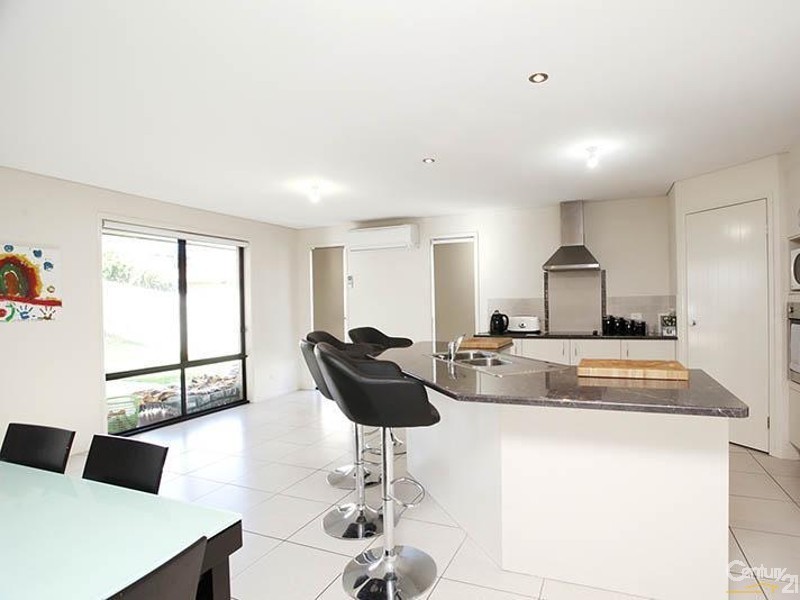 12 Kernel Road, Narangba QLD 4504