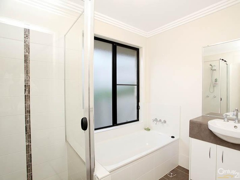 12 Kernel Road, Narangba QLD 4504