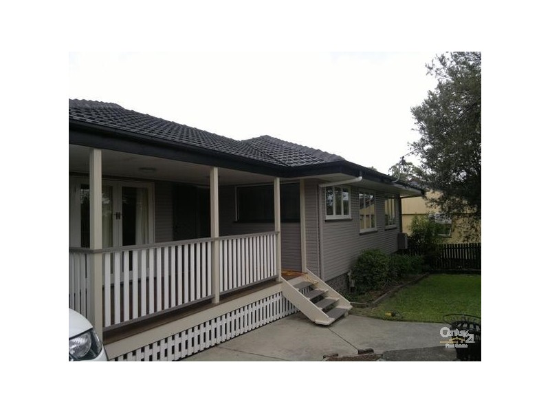 11 Besson Street, Stafford Heights QLD 4053