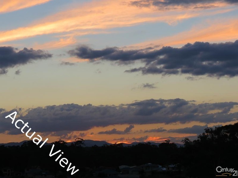 25 Hillary Drive, Warner QLD 4500