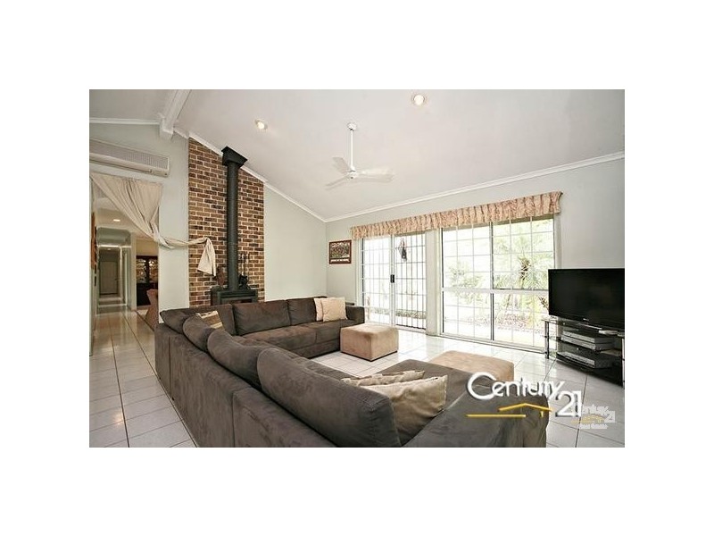 9 Spotted Gum Lane, Cashmere QLD 4500